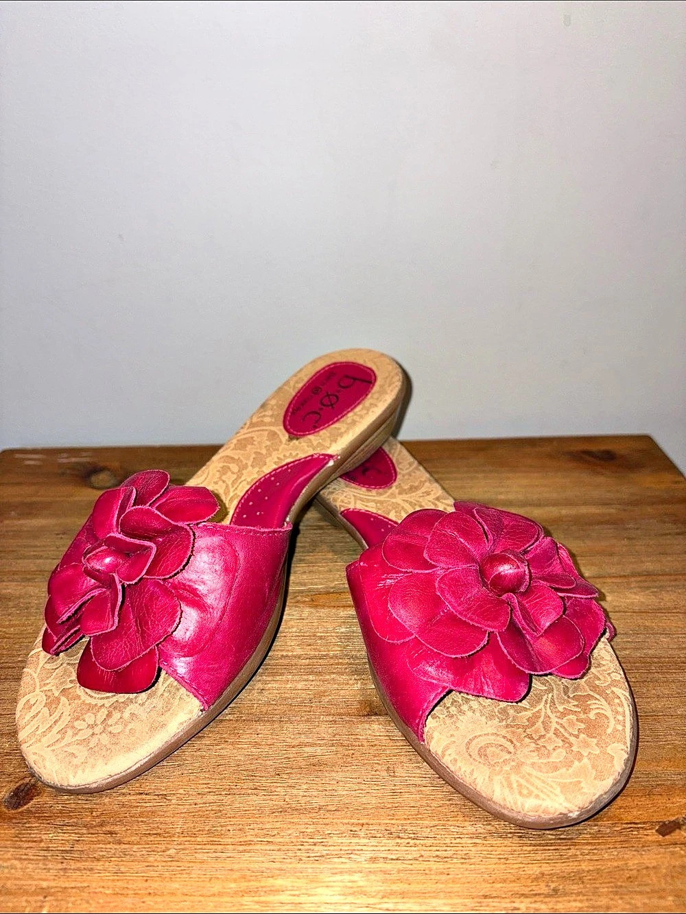 b.o.c. Floral Slide Sandals Pink US 8